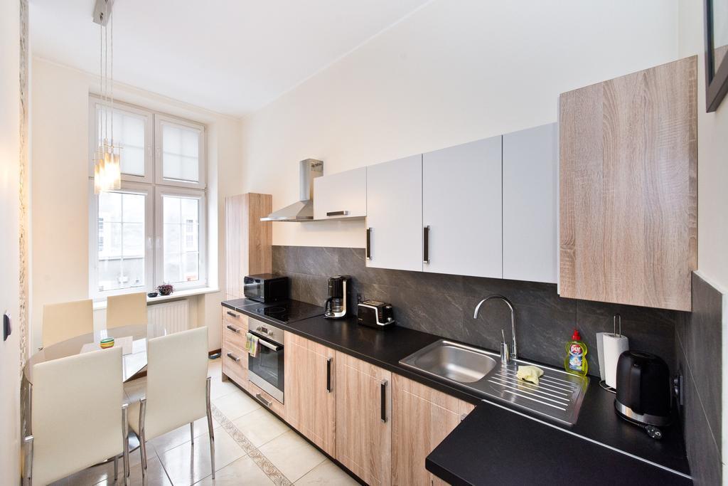 Gdanskie Apartamenty - Apartamenty Na Swietego Ducha Z 2 Sypialniami Extérieur photo